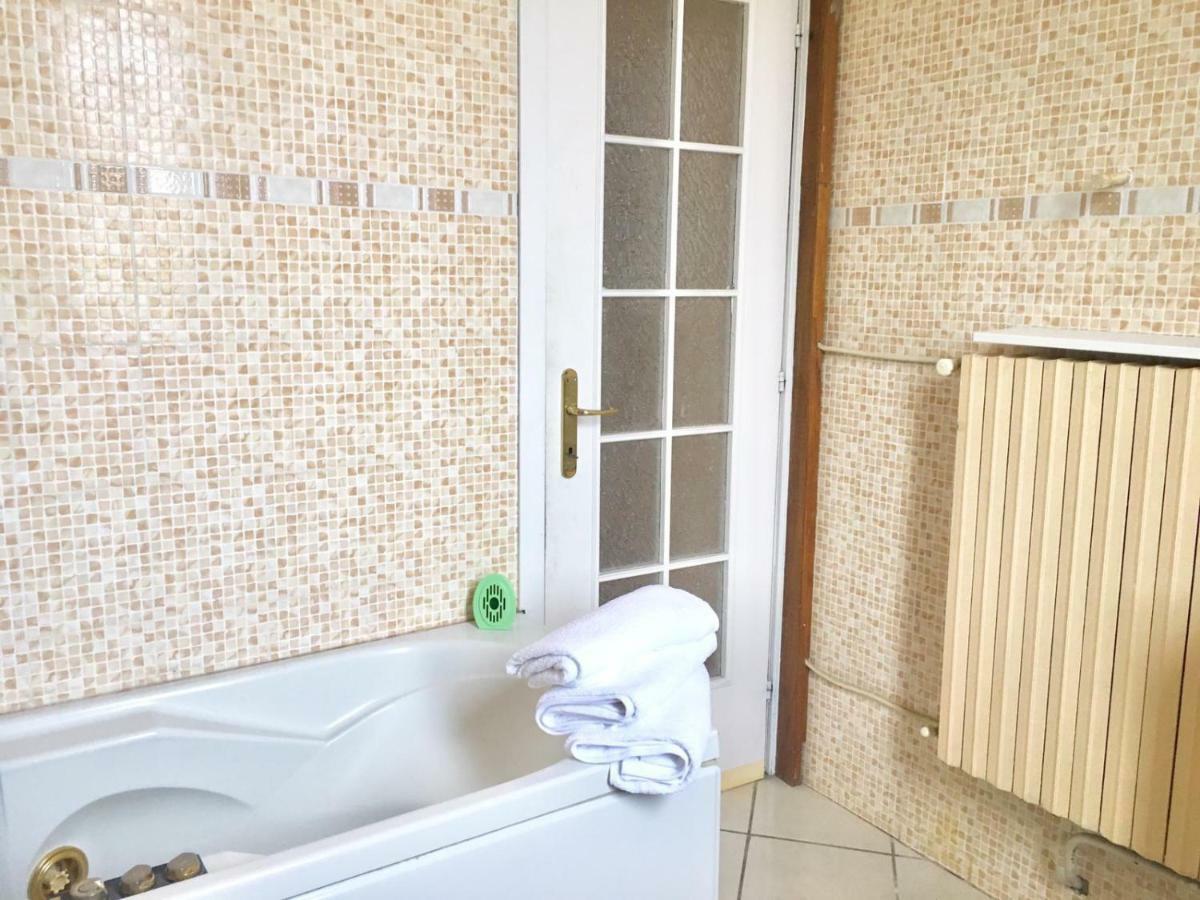 Re Monza Appartamenti In Villa Comodi Per Milano Exteriör bild